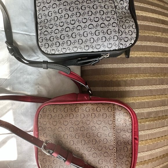 Guess Crossbody Bags - Picture 6 of 6